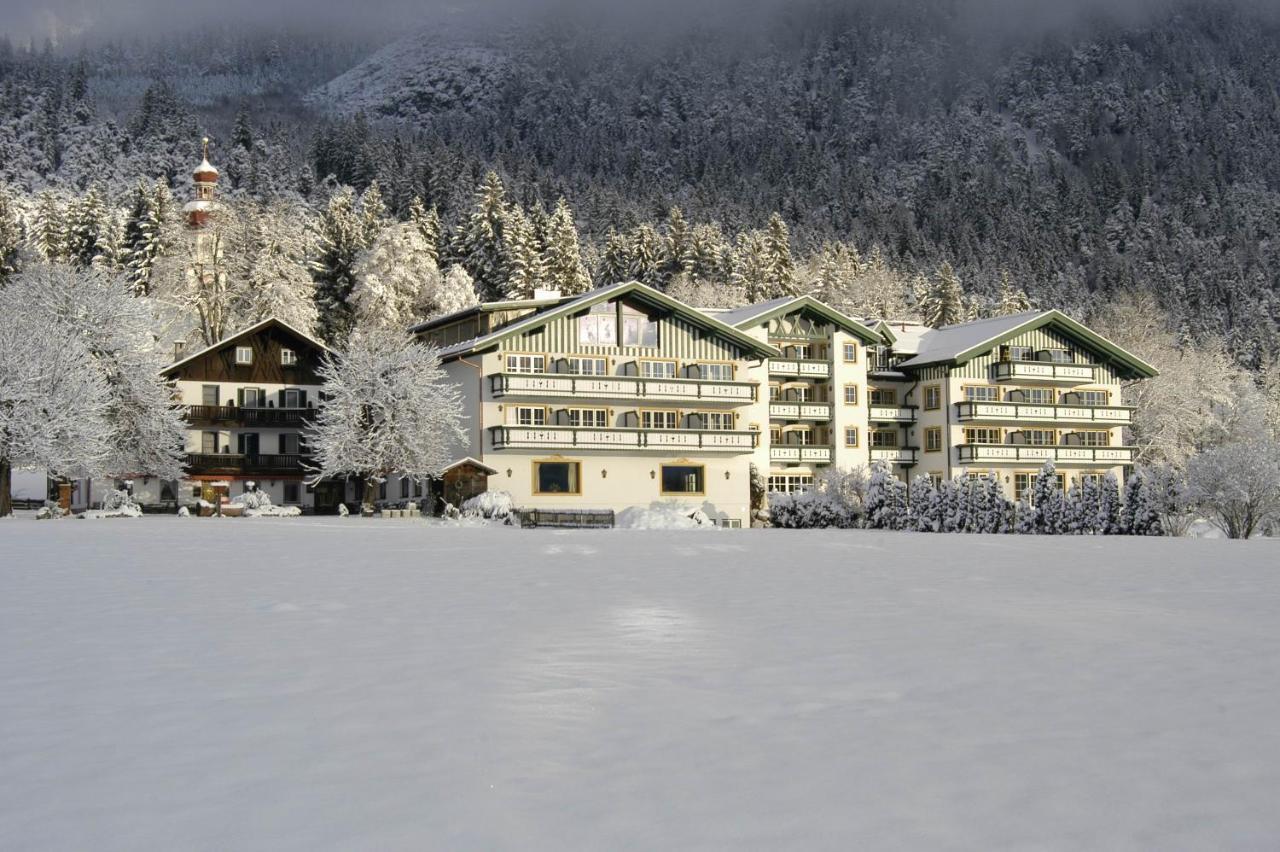 Alpenhotel Speckbacher Hof Gnadenwald ภายนอก รูปภาพ